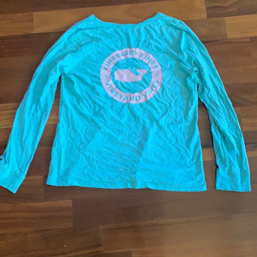 Vineyard vines Tee shirt